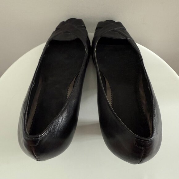 Clarks - Black - Leather Kitten Heels with Peep Toe - Size 8 - Picture 4 of 9